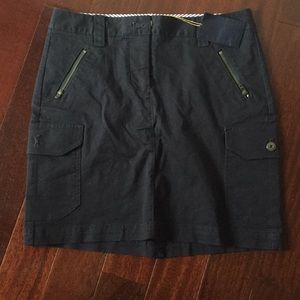 Brooks Brothers women’s navy blue pocketed skirt